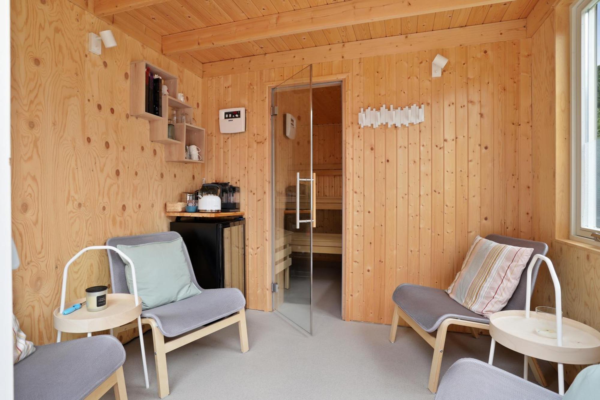 B&B - Sauna D'Olle Pastorie Vierhuizen Экстерьер фото
